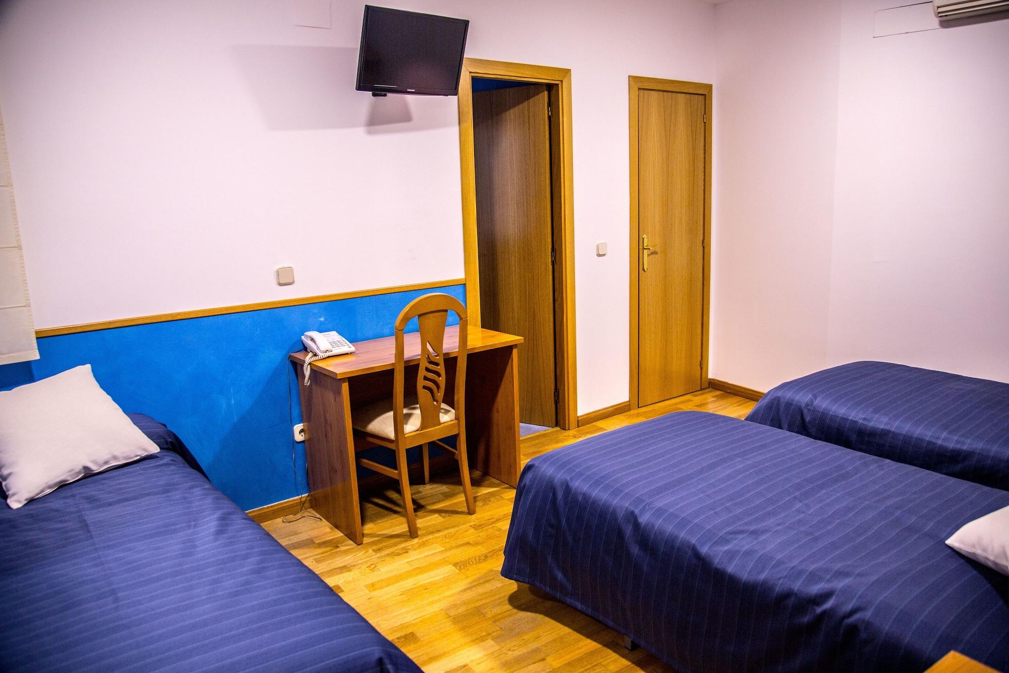 Hostal Montaloya Madrid Exteriér fotografie