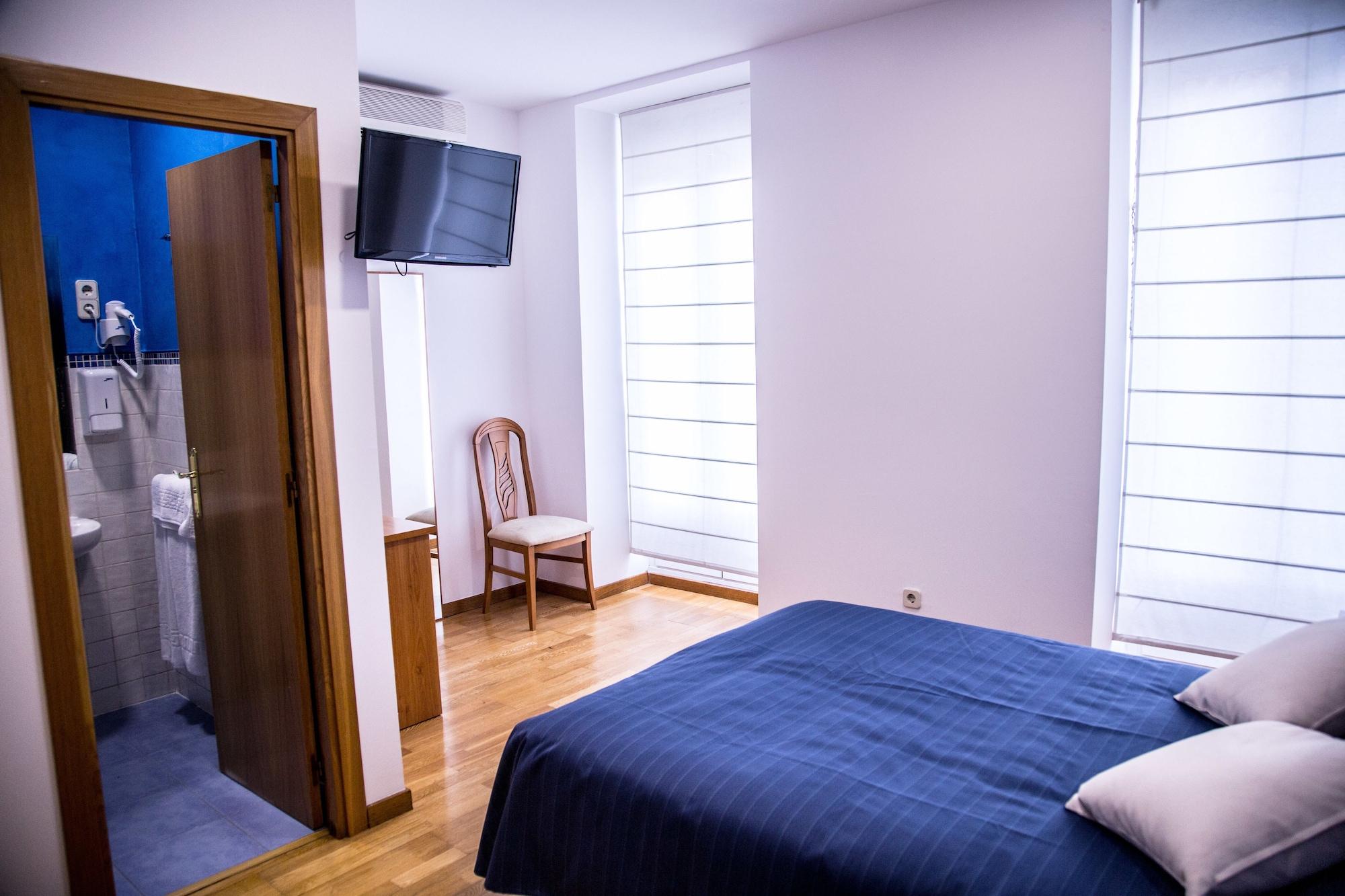 Hostal Montaloya Madrid Exteriér fotografie