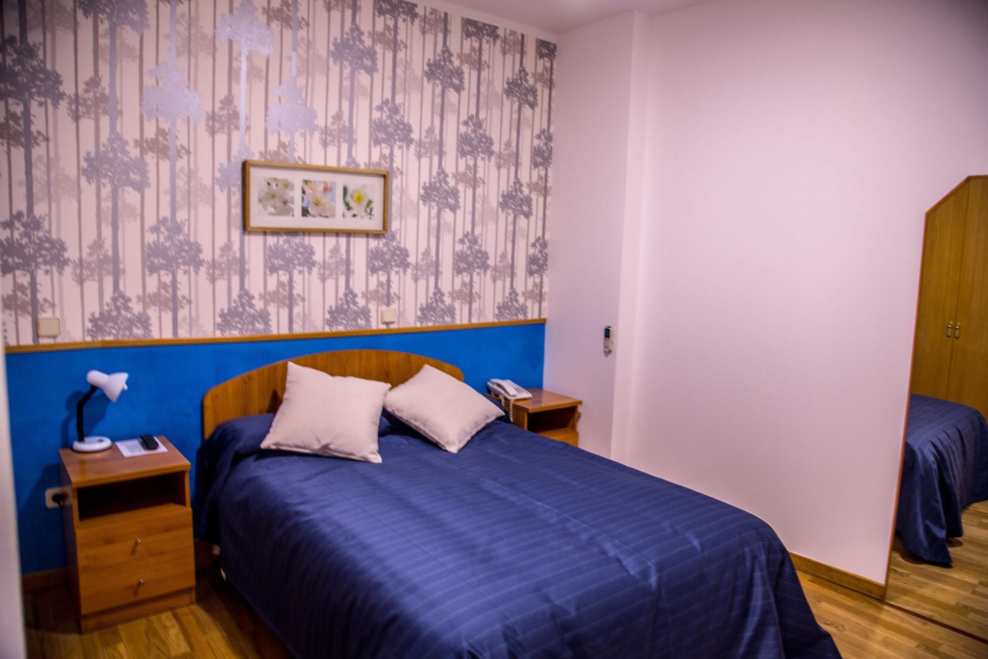 Hostal Montaloya Madrid Exteriér fotografie