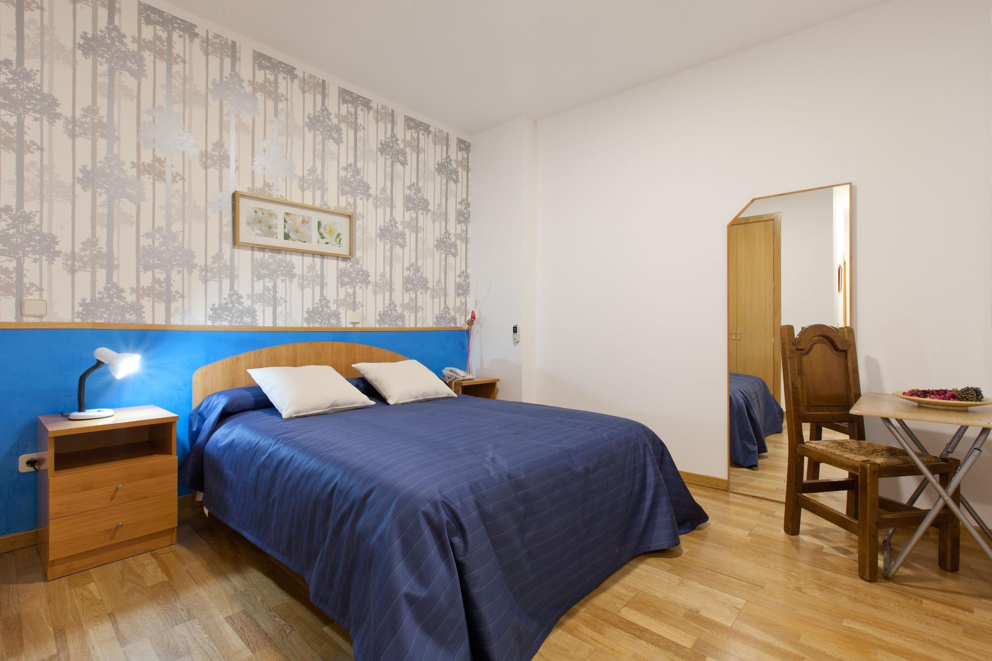 Hostal Montaloya Madrid Exteriér fotografie